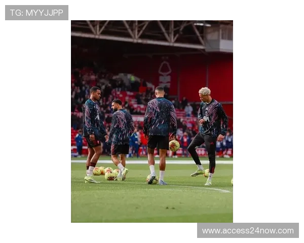 埃基蒂克表现出色 赢得与姆巴佩搭档机会 埃基蒂克表现出色 赢得与姆巴佩搭档机会